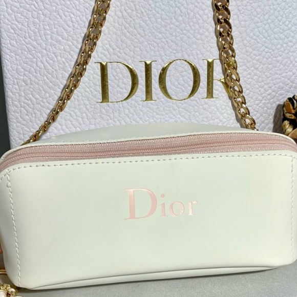 Dior Handbags - Dior Makeup poach new